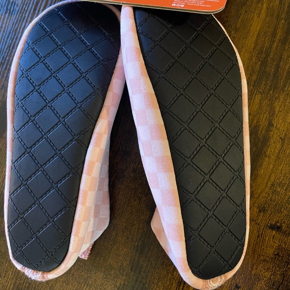 NWT Muk Luks Soft Pink Ballerina Slippers Size S 5/6 - Picture 3 of 6